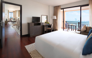 Anantara Dubai The Palm Resort & Spa