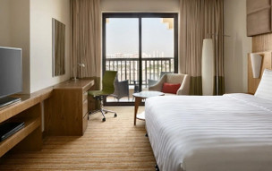 Traders Qaryat Al Beri, Abu Dhabi