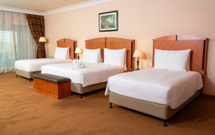 Al Raha Beach Hotel Resort & Spa