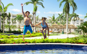 Hyatt Ziva Rose Hall