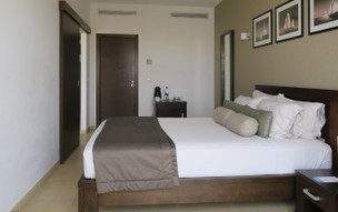 Melia Dunas Beach r3-premium room (2)