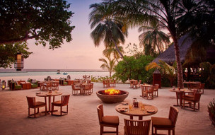 Constance Halaveli Resort