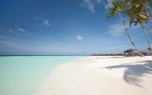 Constance Halaveli Resort