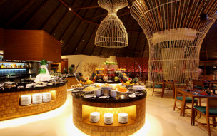 Centara Ras Fushi Resort and Spa