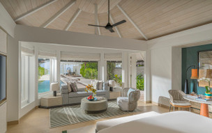 Four Seasons Kuda Huraa