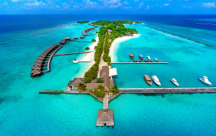 Sheraton Maldives Full Moon Resort and Spa
