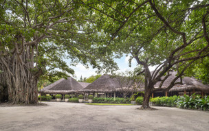 Adaaran Select Hudhuranfushi