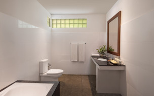 Adaaran Select Hudhuranfushi