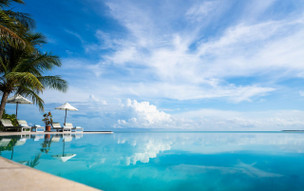 Komandoo Maldives Island Resort