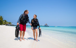 Komandoo Maldives Island Resort