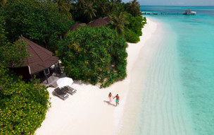 Komandoo Maldives Island Resort