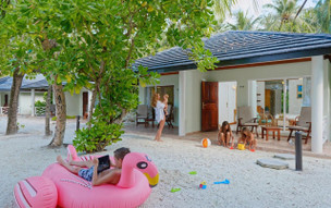 Villa Park Sun Island