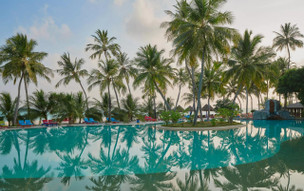 Villa Park Sun Island