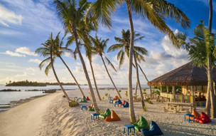 Villa Park Sun Island