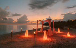 Villa Park Sun Island