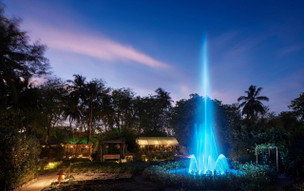 Villa Park Sun Island