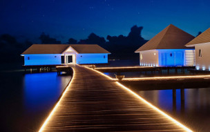 Diamonds Athuruga Beach & Water Villas