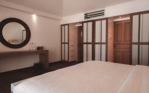 Diamonds Athuruga Beach & Water Villas