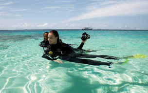 Constance Moofushi Resort