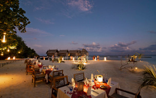 Constance Moofushi Resort