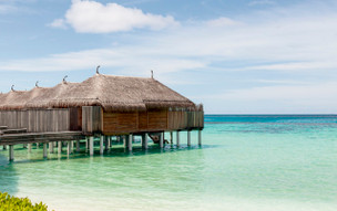 Constance Moofushi Resort