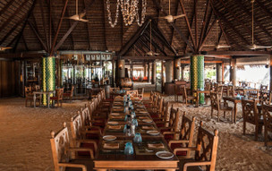 Constance Moofushi Resort