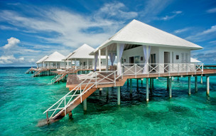 Diamonds Thudufushi Beach & Water Villas