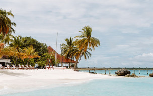 Diamonds Thudufushi Beach & Water Villas