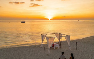 Diamonds Thudufushi Beach & Water Villas