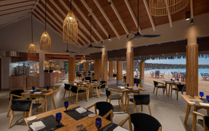 Emerald Faarufushi Resort & Spa