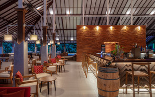 Adaaran Select Meedhupparu