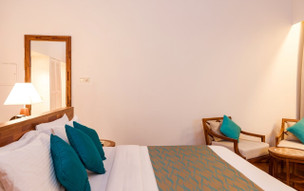 Adaaran Select Meedhupparu