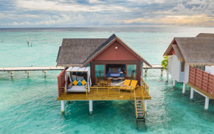 Furaveri Island Resort & Spa