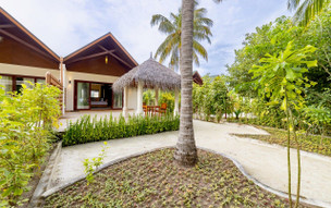 Furaveri Island Resort & Spa