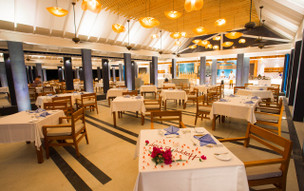 Furaveri Island Resort & Spa