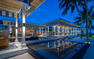 The Halcyon Private Isles Maldives, Autograph Collection