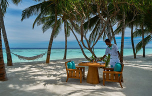 The Halcyon Private Isles Maldives, Autograph Collection