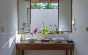 Cinnamon Hakuraa Huraa Maldives