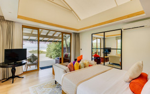 Cinnamon Hakuraa Huraa Maldives