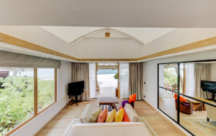 Cinnamon Hakuraa Huraa Maldives