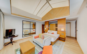 Cinnamon Hakuraa Huraa Maldives