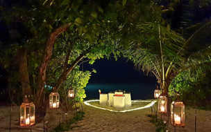 The Barefoot Eco Hotel