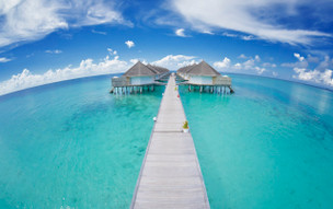 Angaga Island Resort