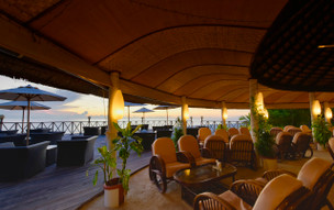 Angaga Island Resort