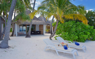 Angaga Island Resort