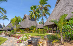 Breezes Beach Club & Spa