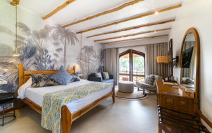 Bluebay Beach Resort & Spa