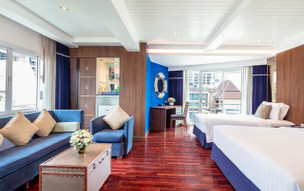 A-One The Royal Cruise Hotel