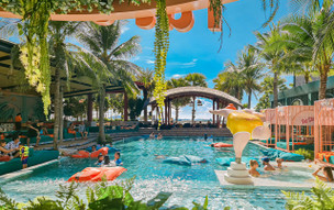 A-One The Royal Cruise Hotel