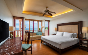 Centara Grand Beach Resort